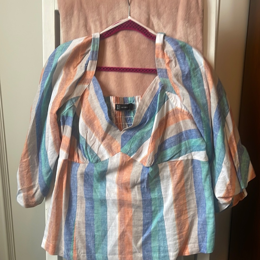 Peplum linen like top
